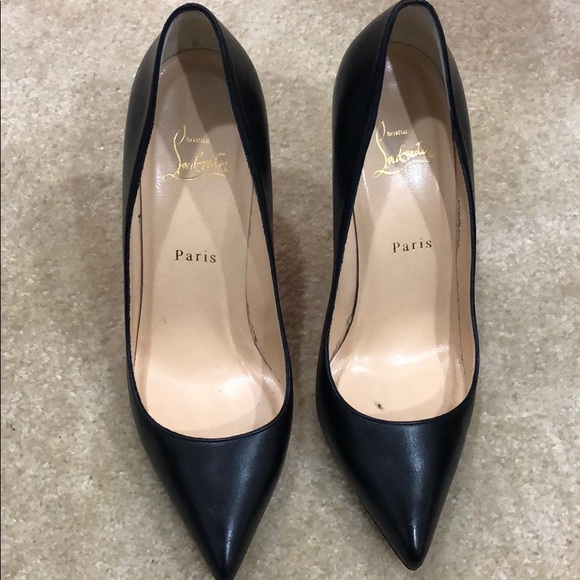 Classic black Louboutin pumps - Picture 2 of 4
